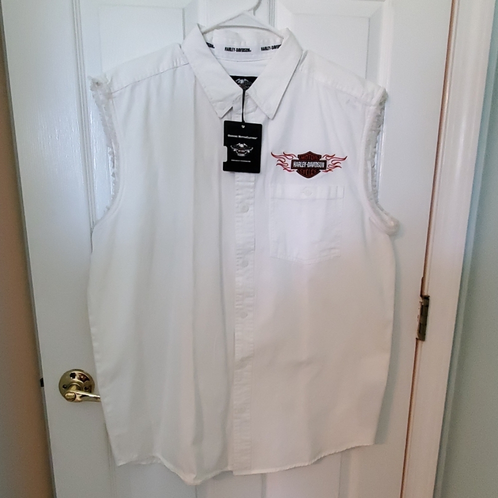 Harley Davidson Sleeveless Button Up